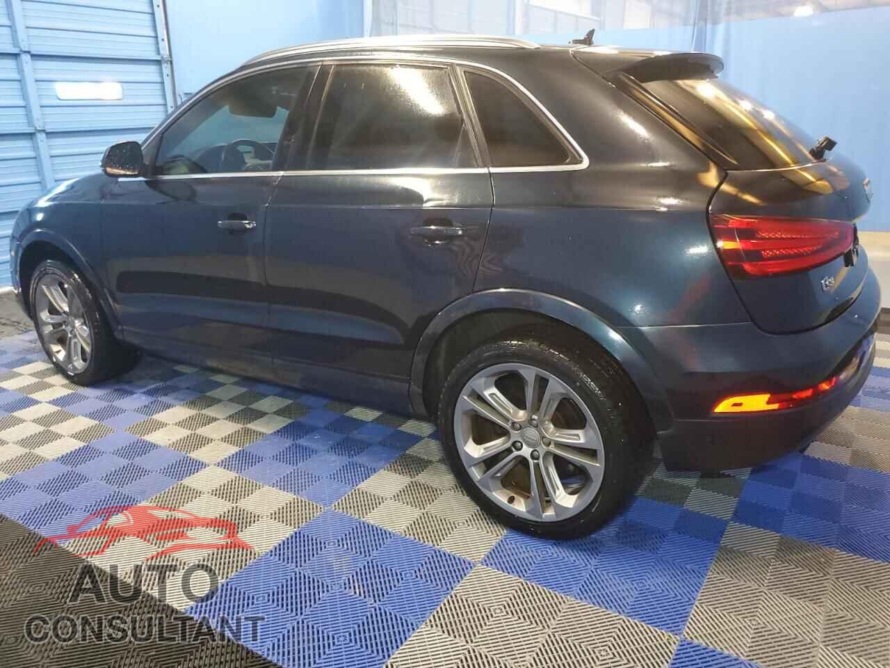 AUDI Q3 2015 - WA1GFCFS9FR006465