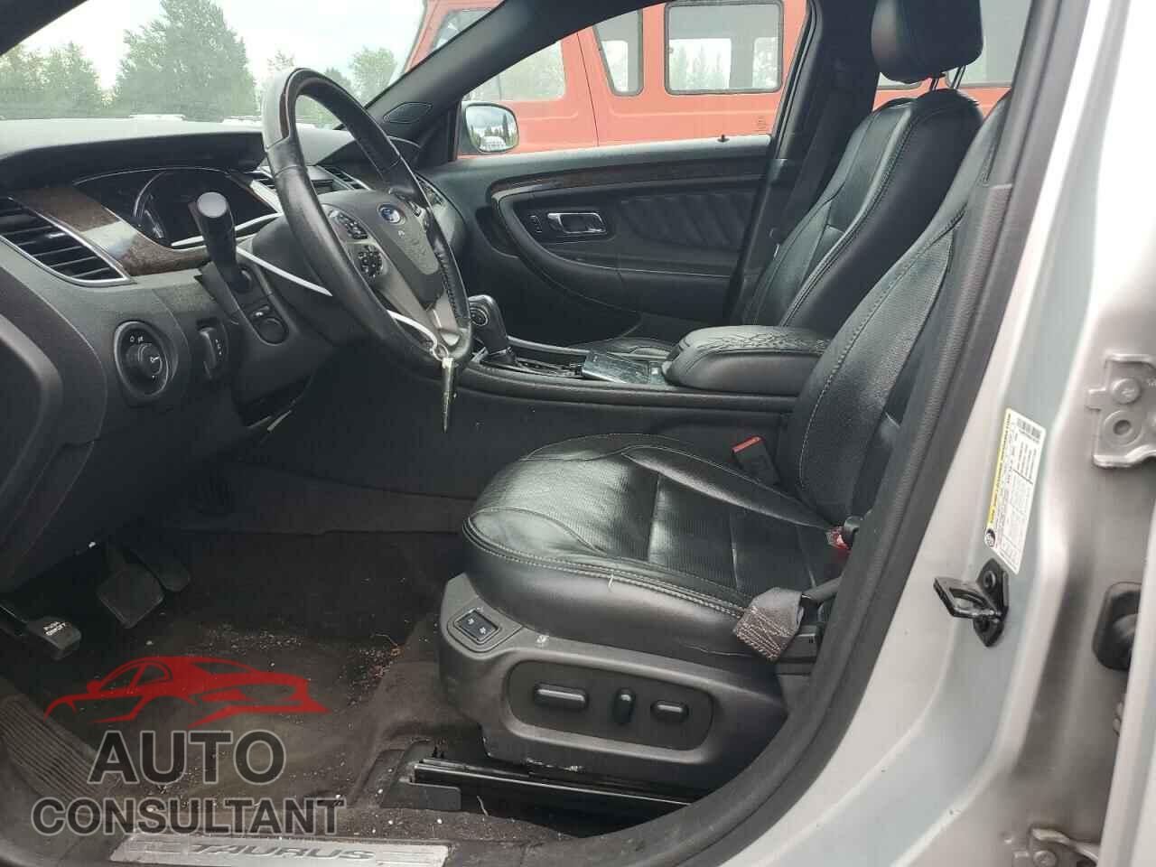 FORD TAURUS 2013 - 1FAHP2F84DG156200