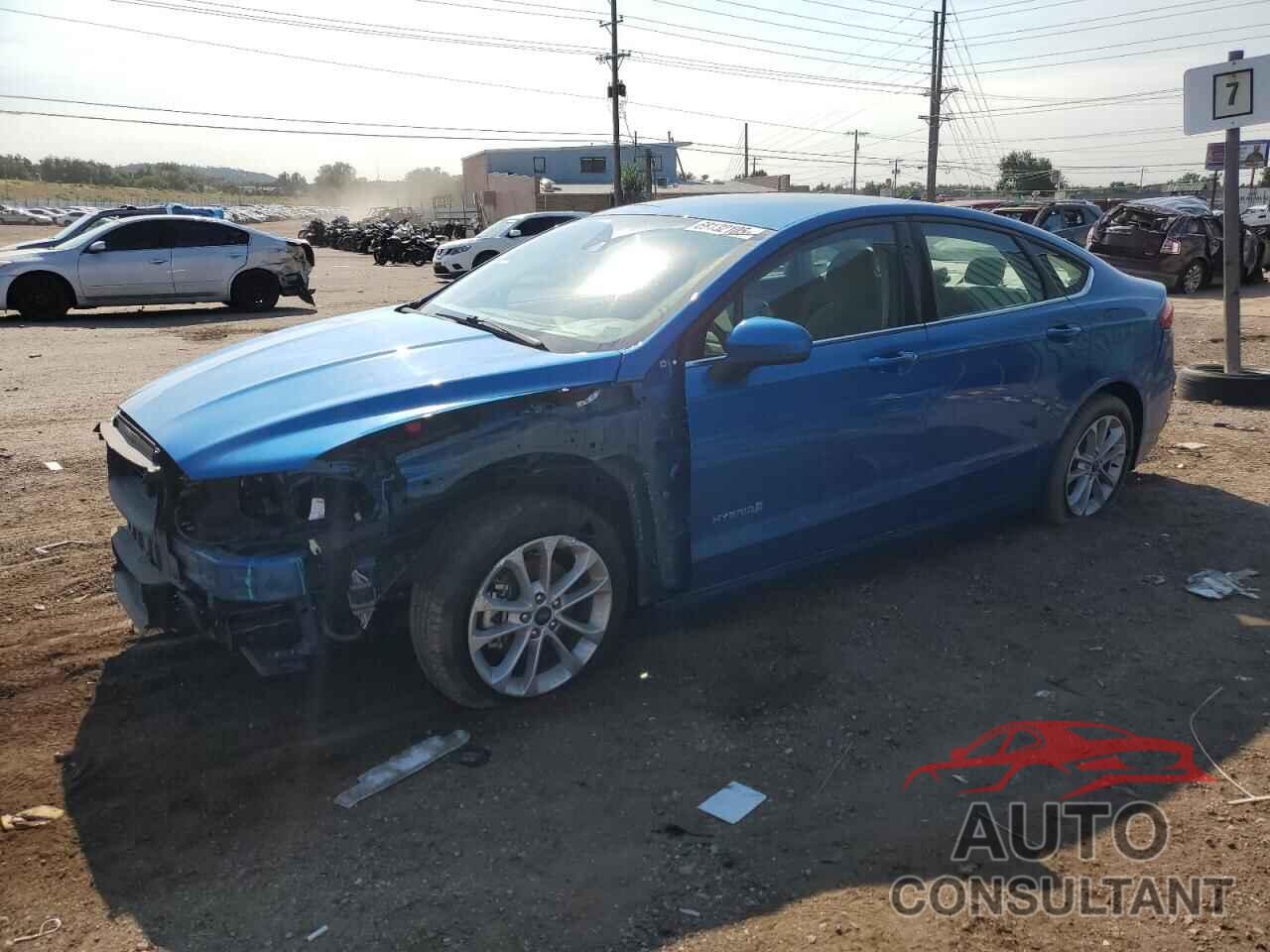 FORD FUSION 2019 - 3FA6P0LU5KR143961