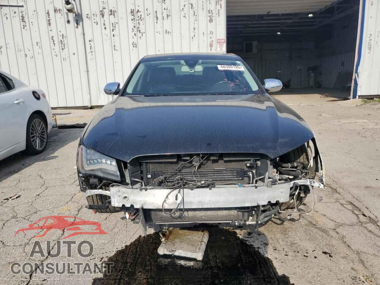 AUDI S8 2014 - WAUD2AFD2EN005073