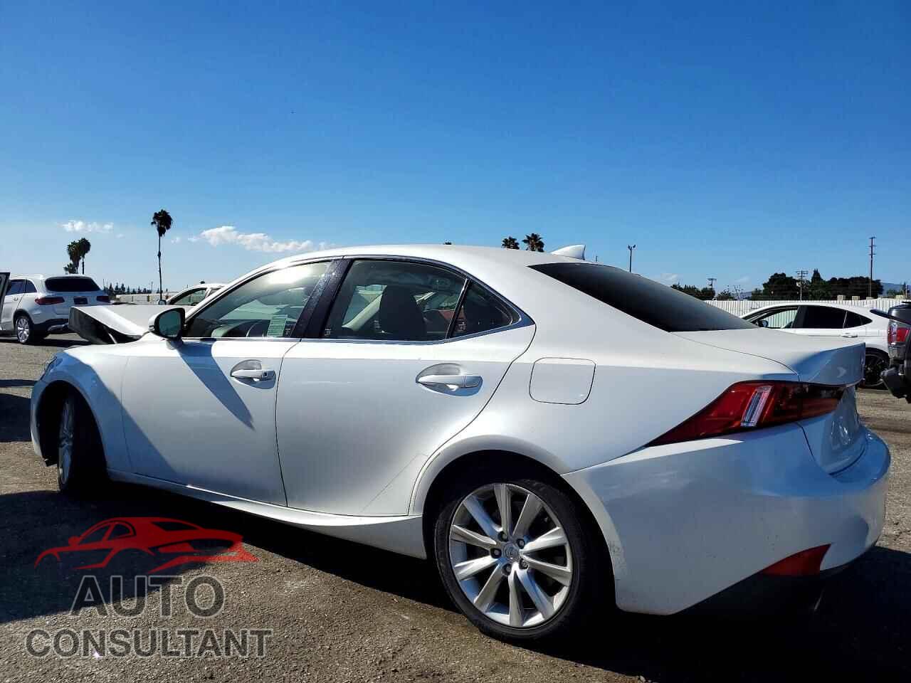 LEXUS IS 2016 - JTHBA1D28G5029944