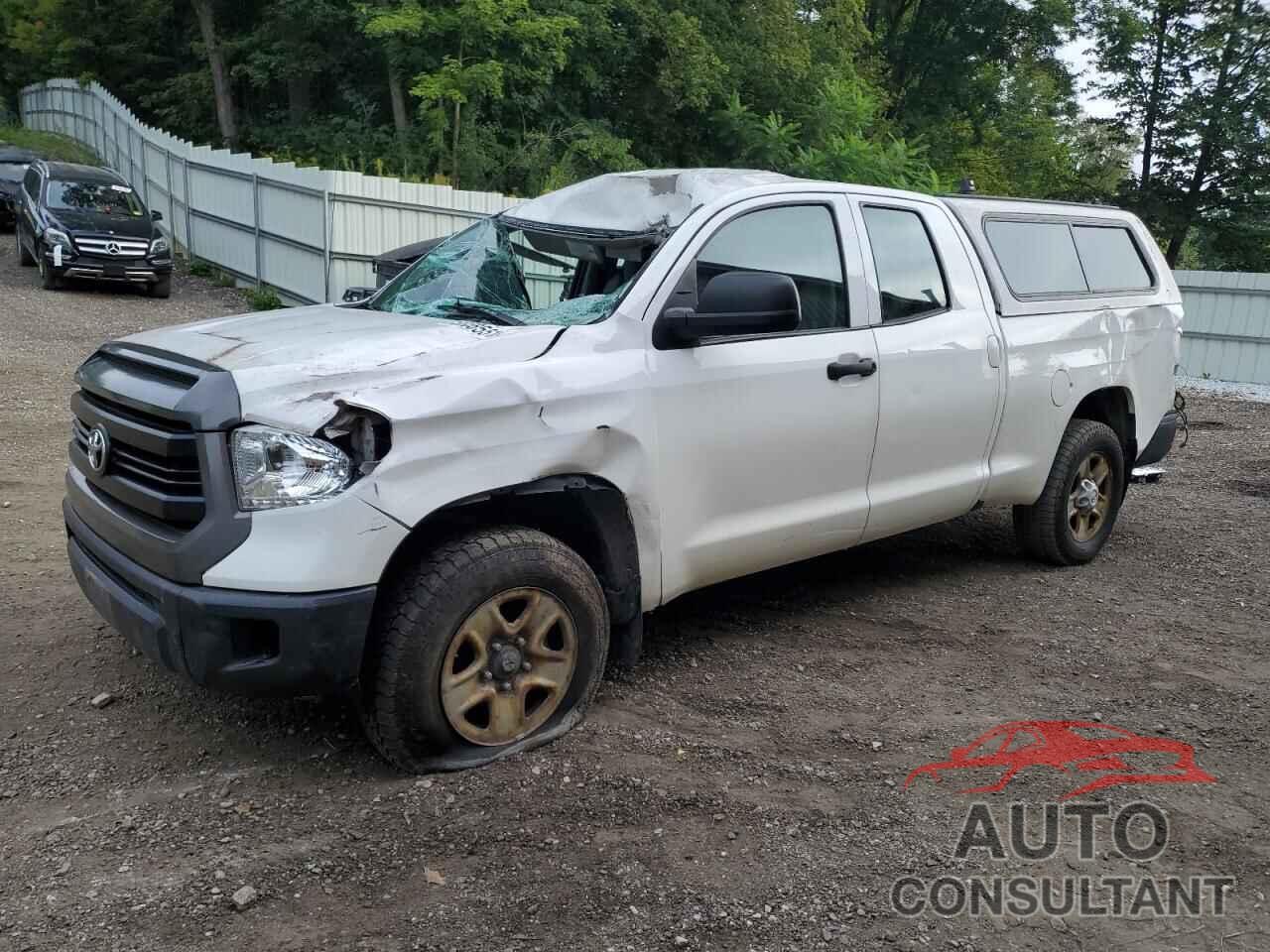 TOYOTA TUNDRA 2016 - 5TFUM5F15GX066774