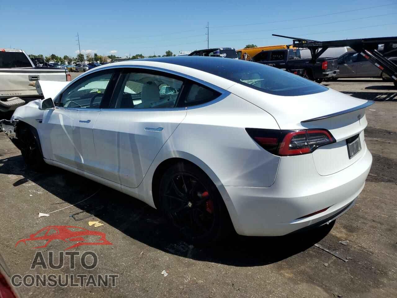 TESLA MODEL 3 2019 - 5YJ3E1EB5KF422137