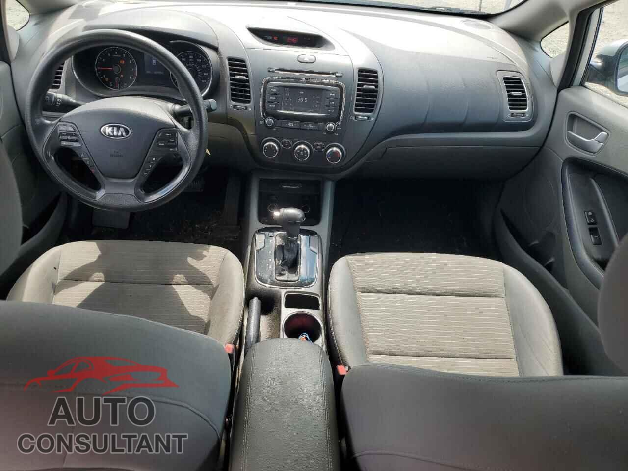 KIA FORTE 2017 - 3KPFL4A73HE143919