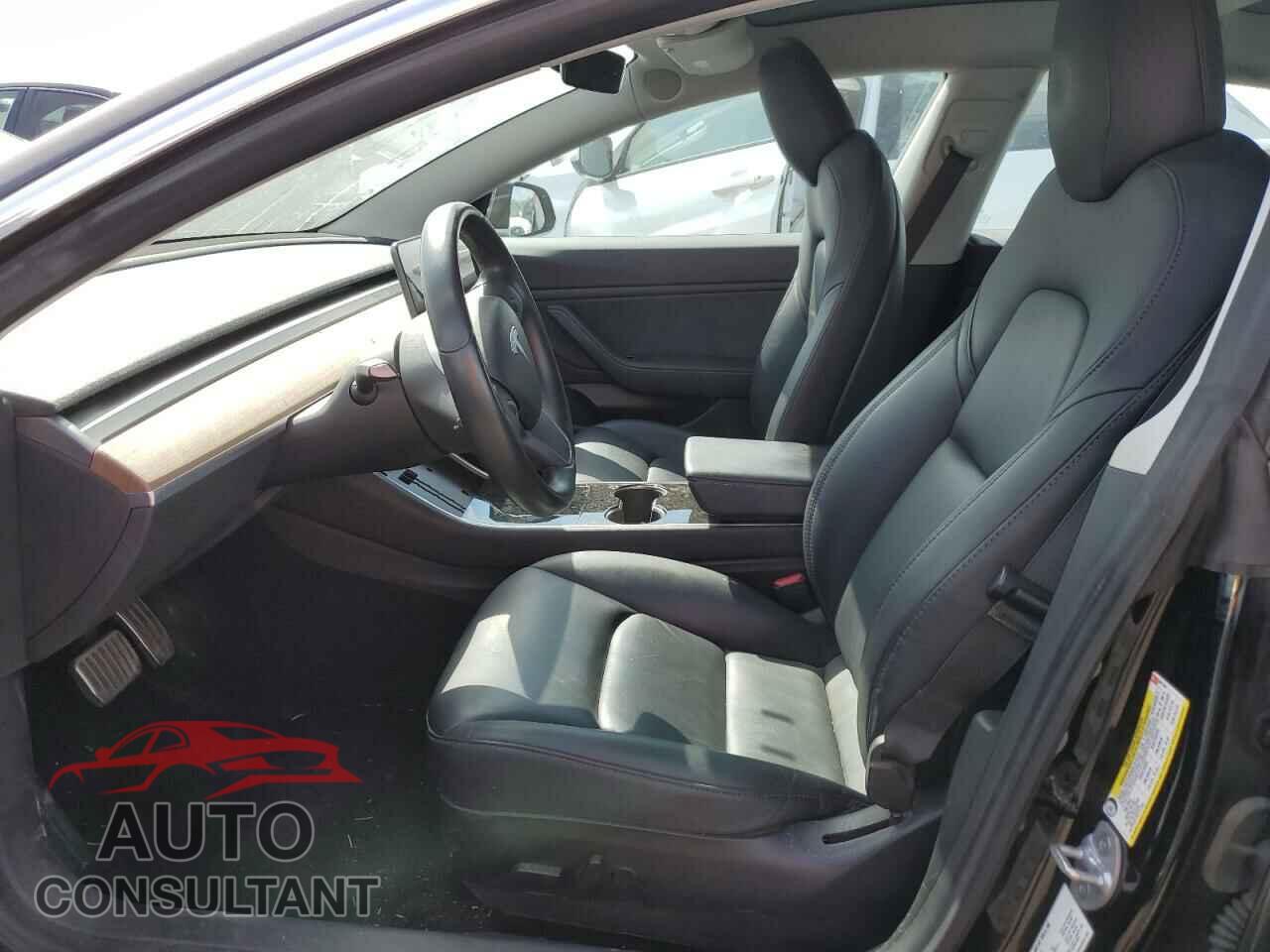 TESLA MODEL 3 2019 - 5YJ3E1EA7KF361784