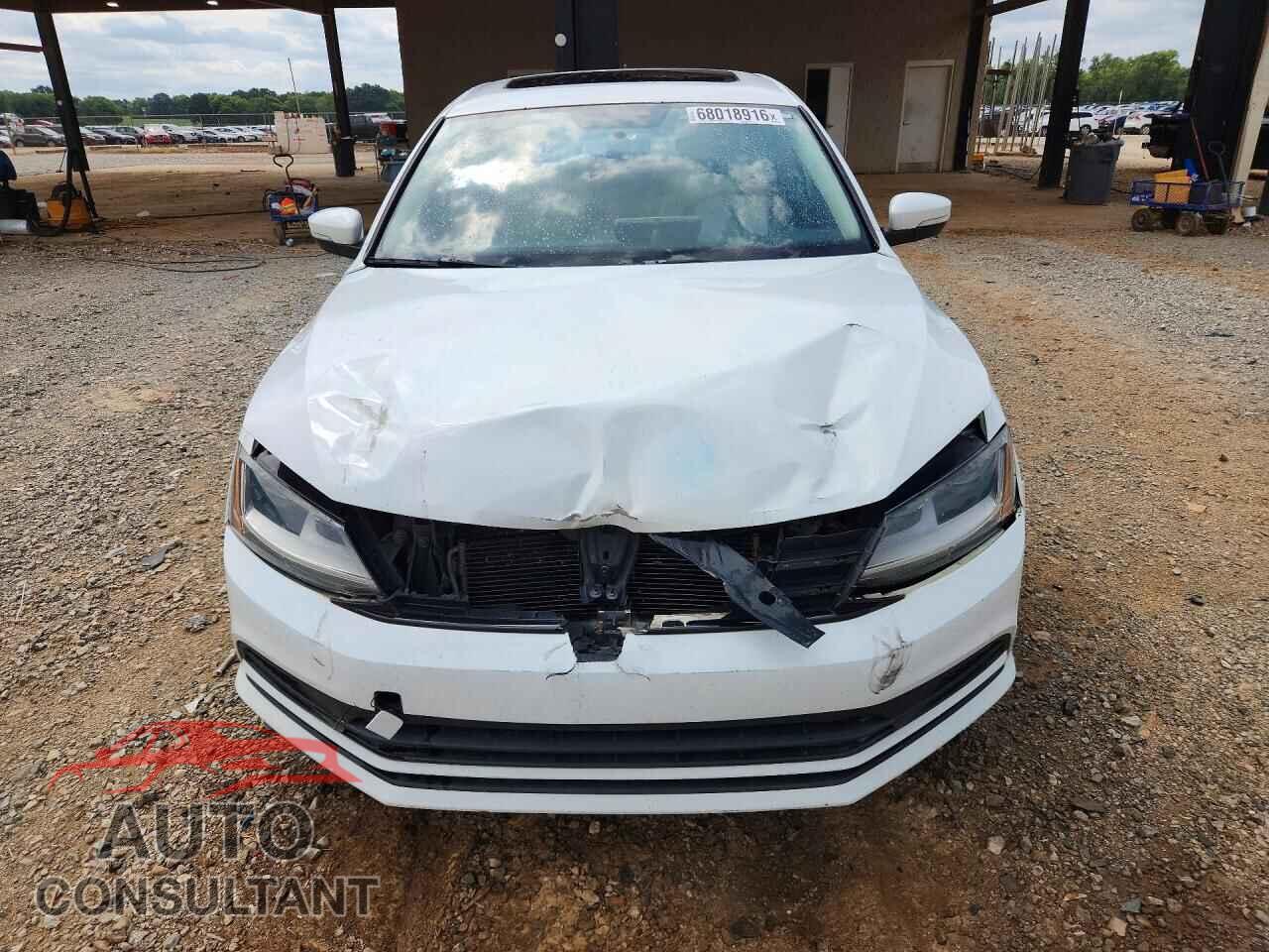 VOLKSWAGEN JETTA 2017 - 3VWDB7AJ9HM265078