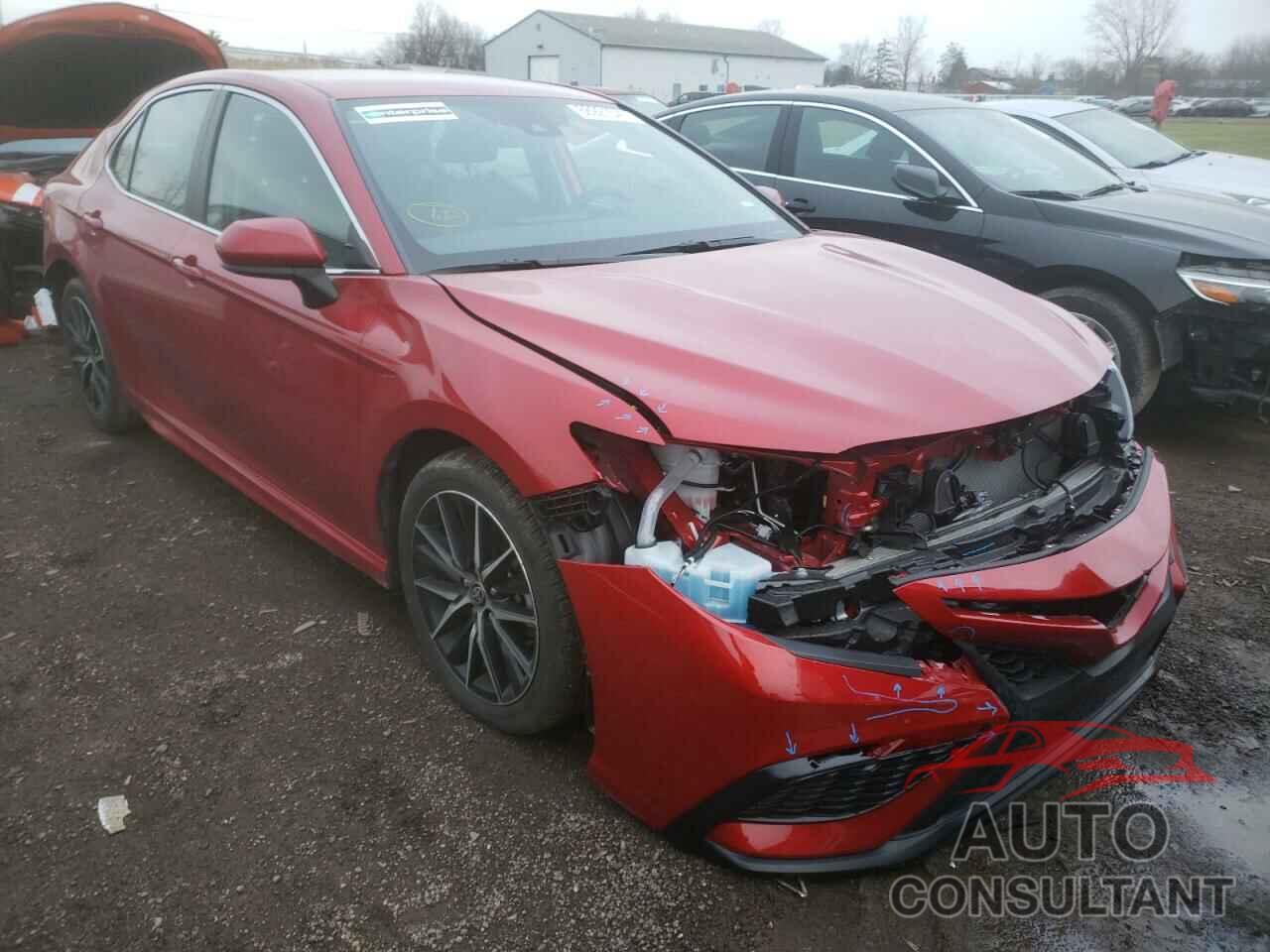 TOYOTA CAMRY 2021 - 4T1G11AK6MU472537
