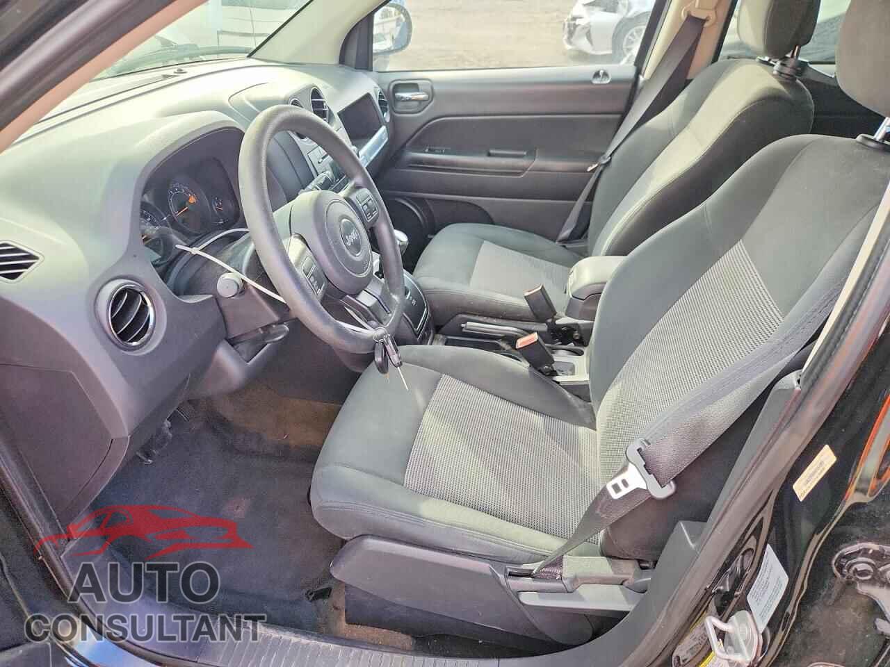 JEEP COMPASS 2017 - 1C4NJDBB6HD151065