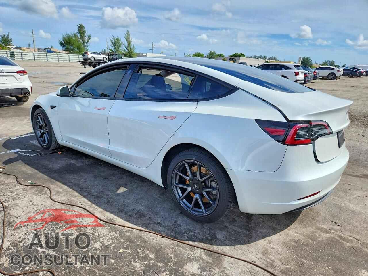 TESLA MODEL 3 2023 - 5YJ3E1EA6PF562017