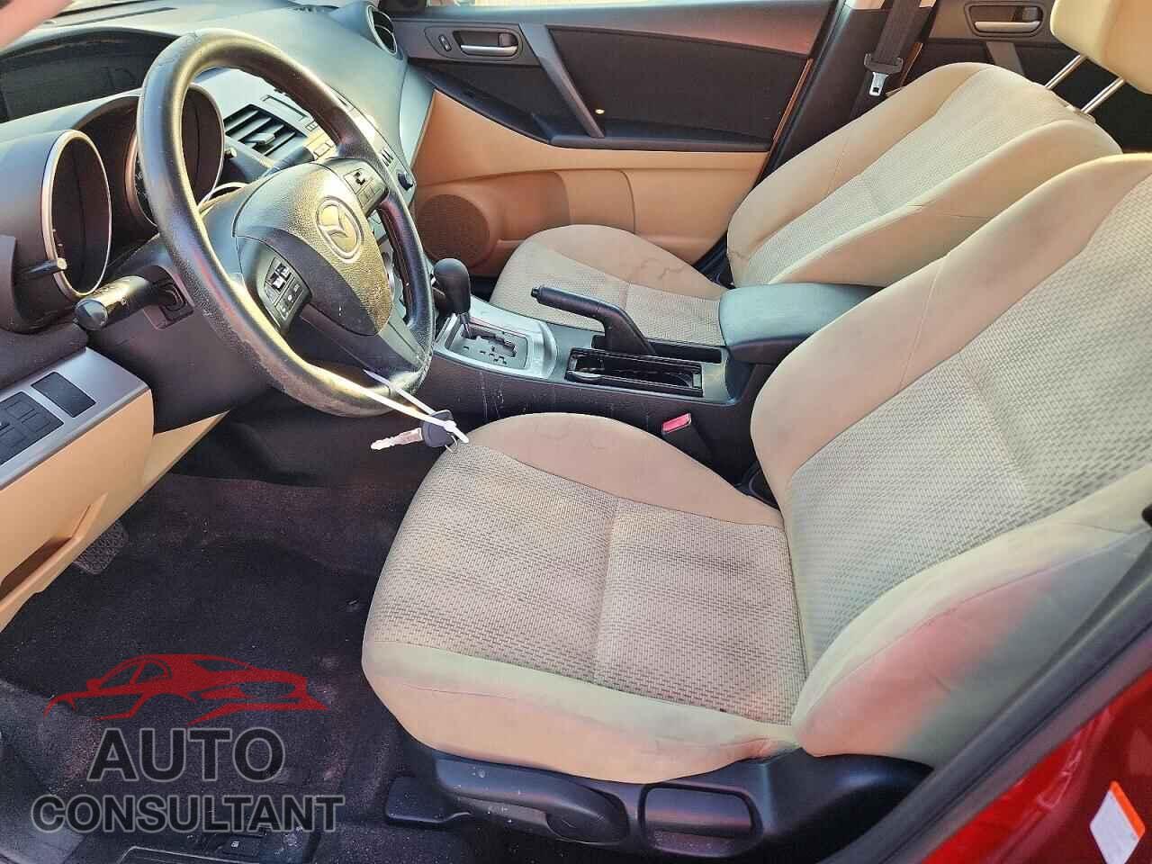 MAZDA 3 2011 - JM1BL1VG4B1378024