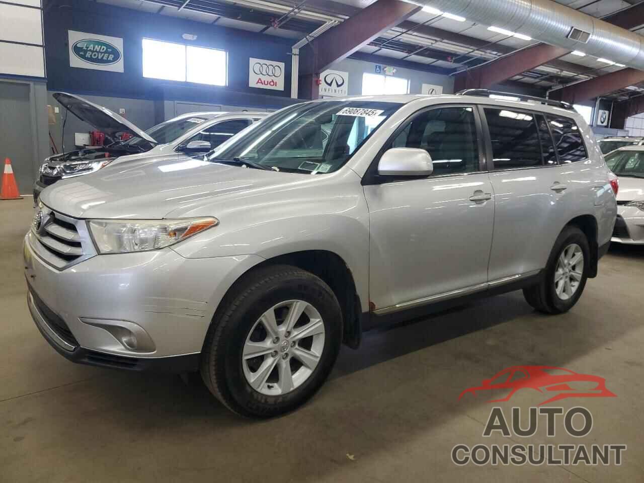 TOYOTA HIGHLANDER 2013 - 5TDBK3EH4DS254249