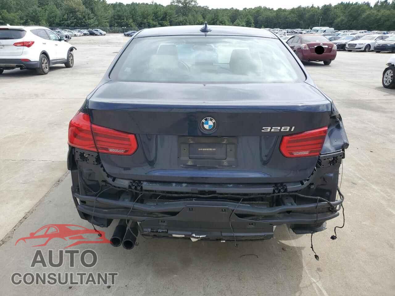 BMW 3 SERIES 2016 - WBA8E9G51GNU29989