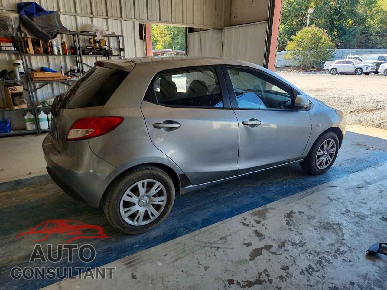 MAZDA 2 2013 - JM1DE1KYXD0170402