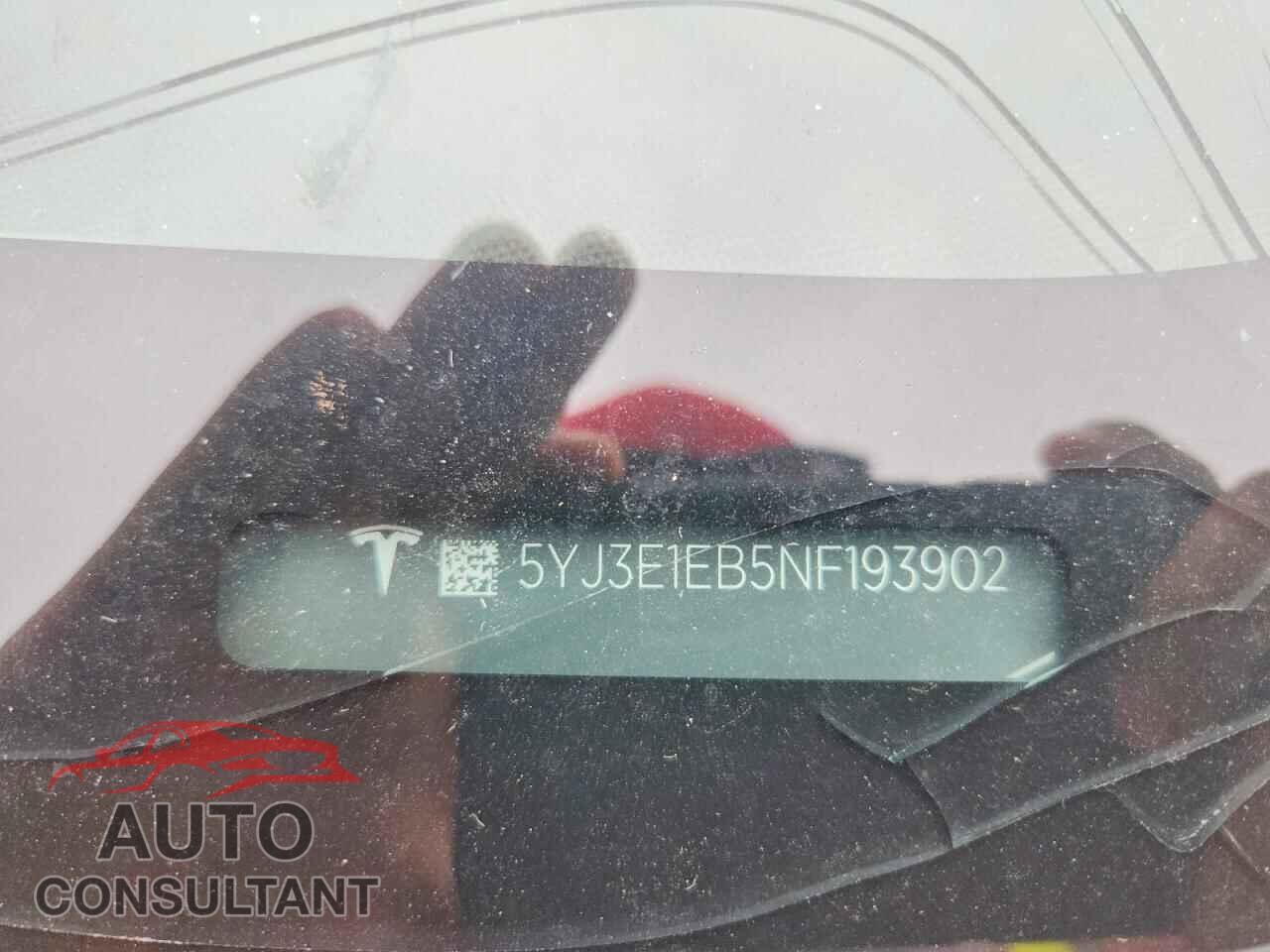 TESLA MODEL 3 2022 - 5YJ3E1EB5NF193902