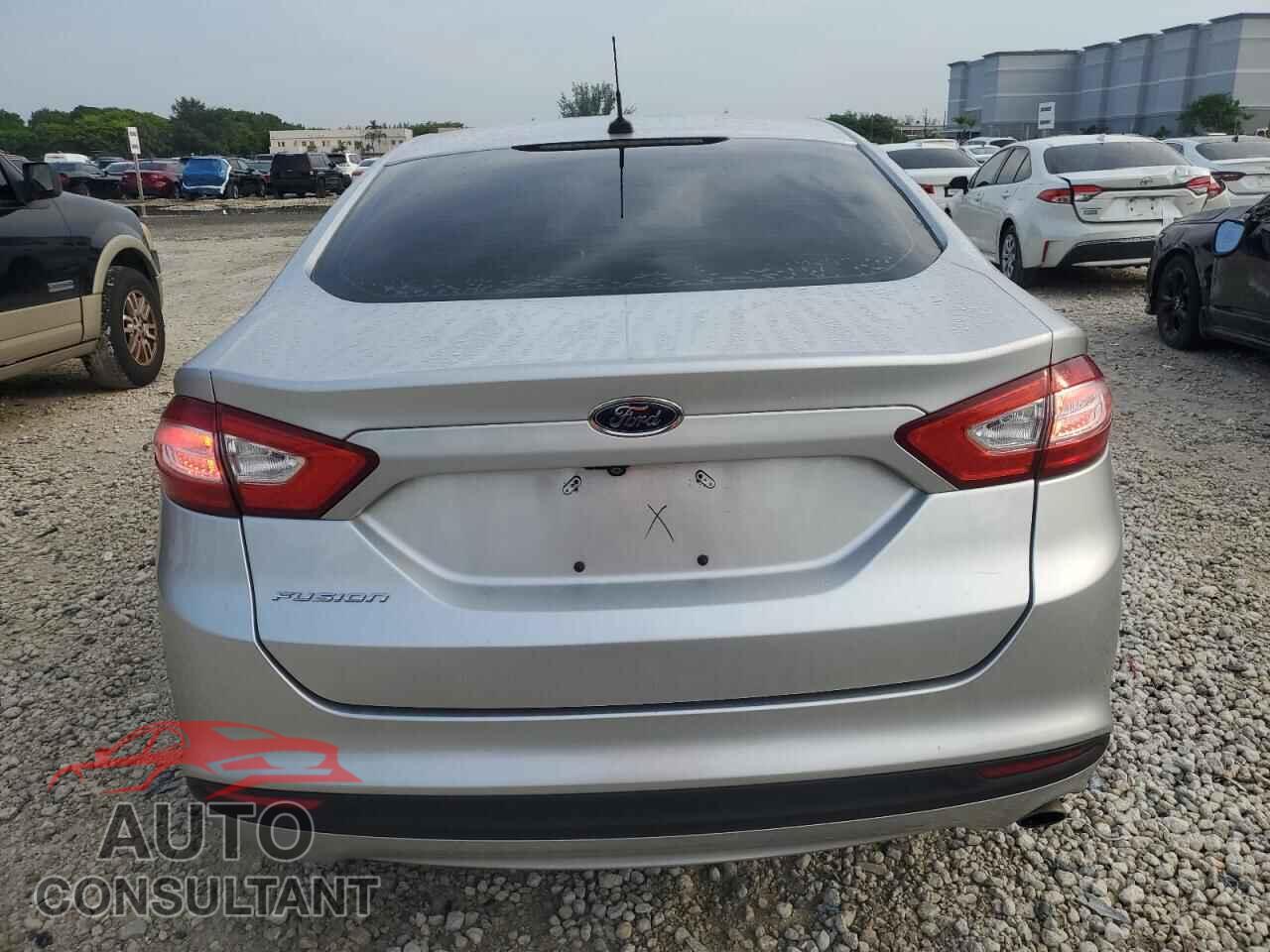 FORD FUSION 2016 - 1FA6P0H75G5113887