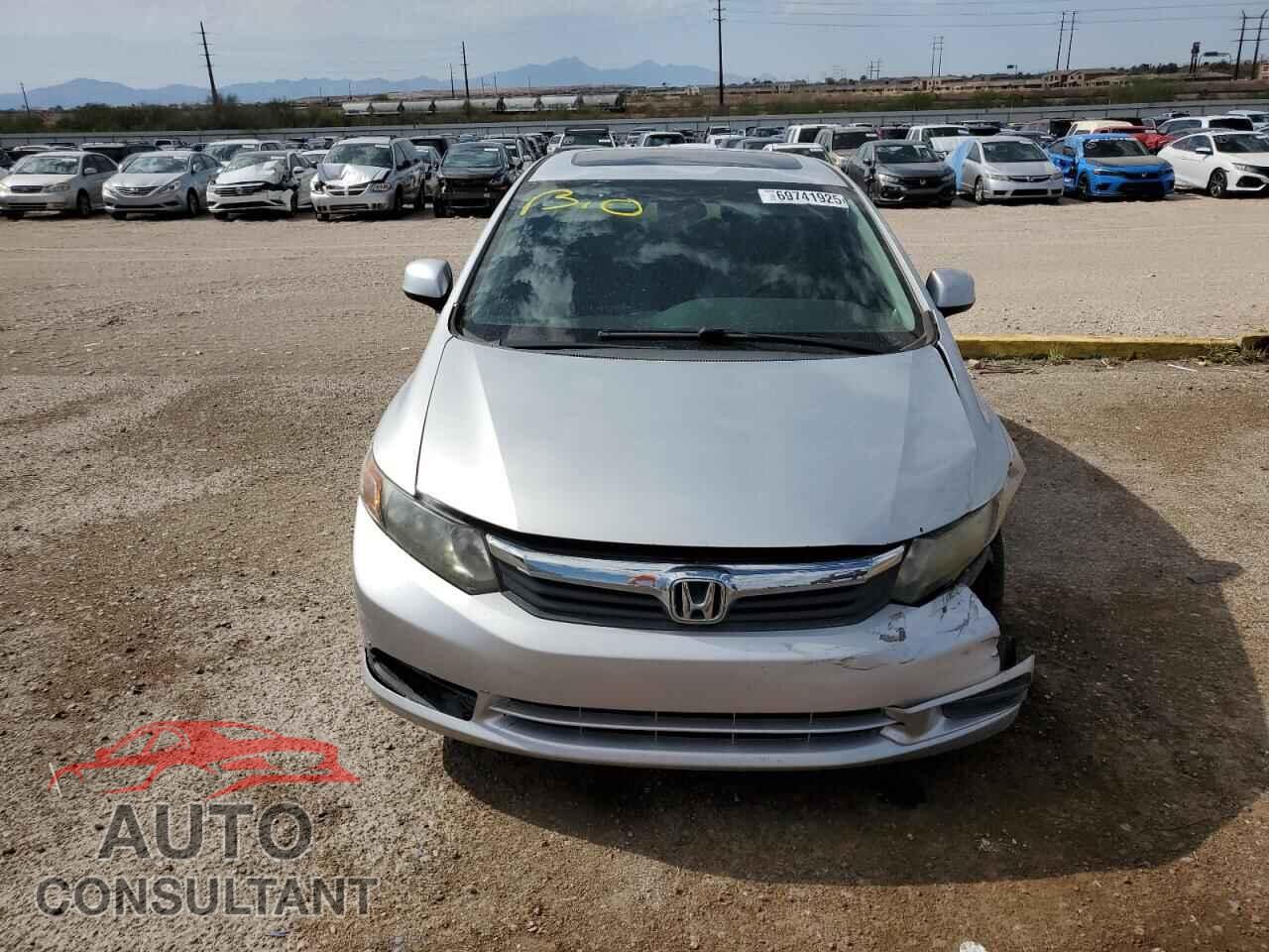 HONDA CIVIC 2012 - 2HGFB2F95CH504518