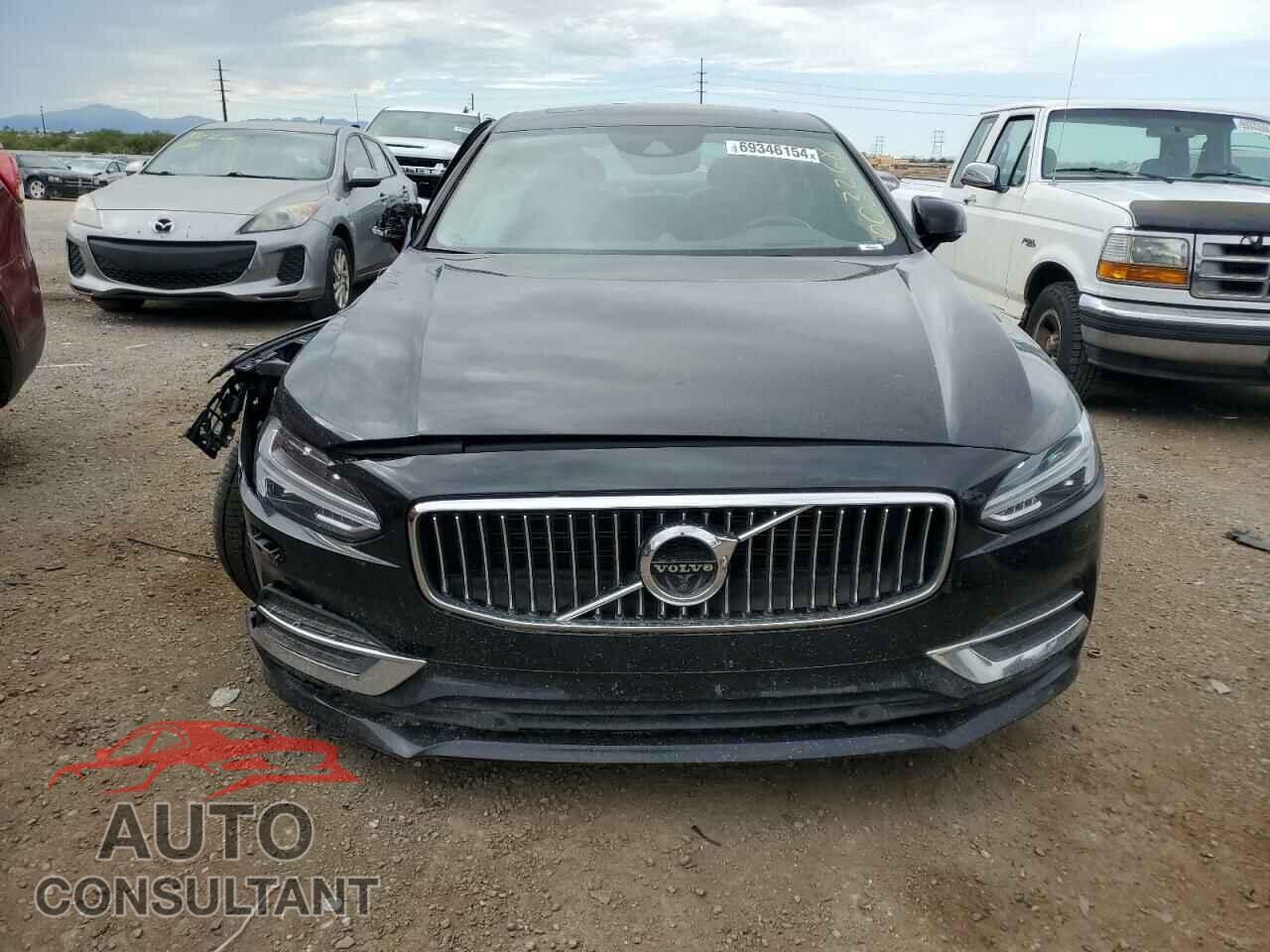 VOLVO S90 2017 - YV1A22ML2H1003268