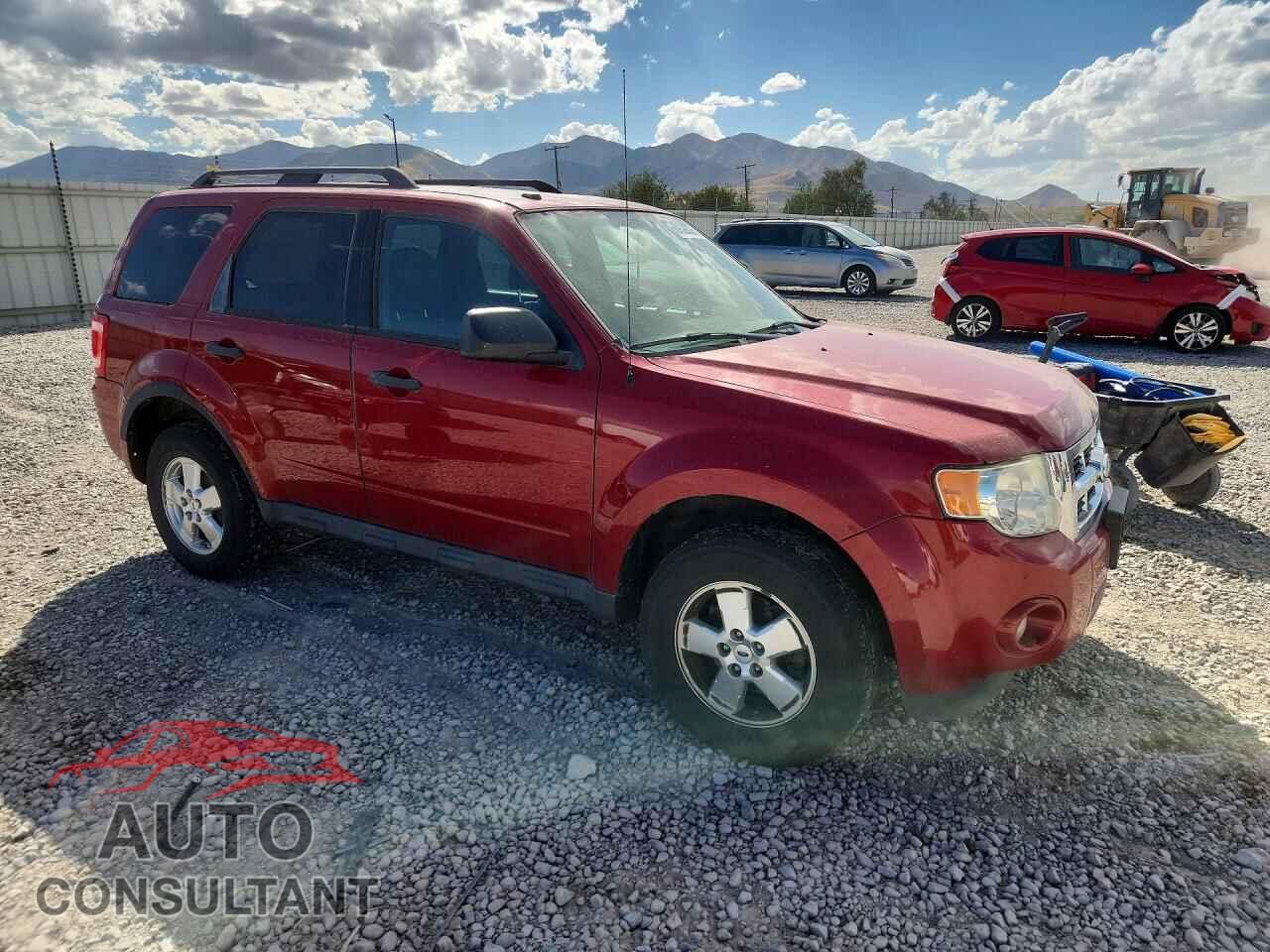 FORD ESCAPE 2011 - 1FMCU0D79BKB20889
