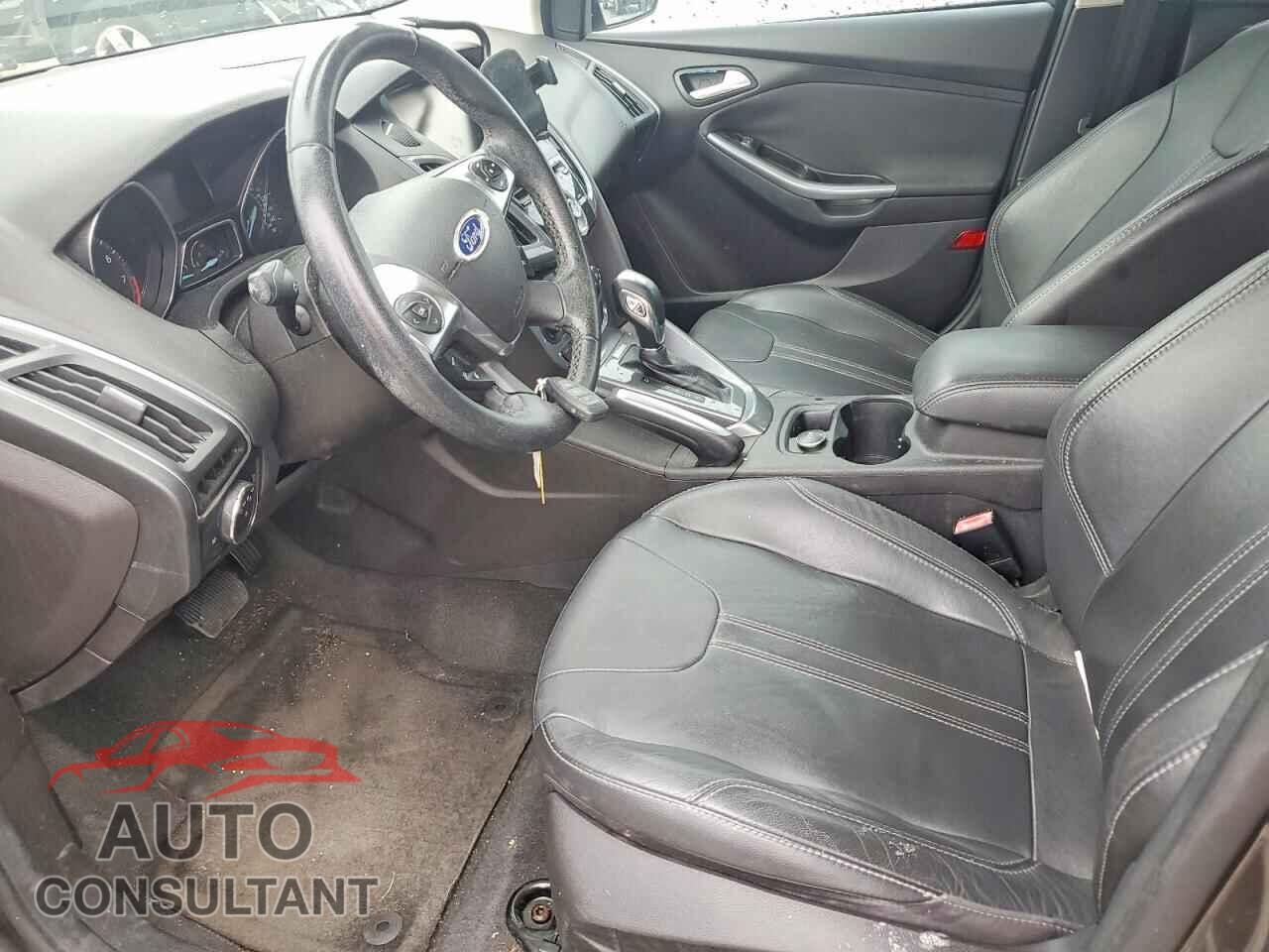 FORD FOCUS 2012 - 1FAHP3N20CL362090