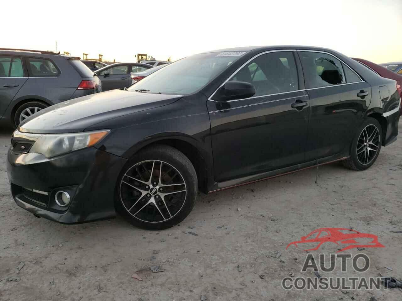 TOYOTA CAMRY 2013 - 4T1BF1FK2DU262408