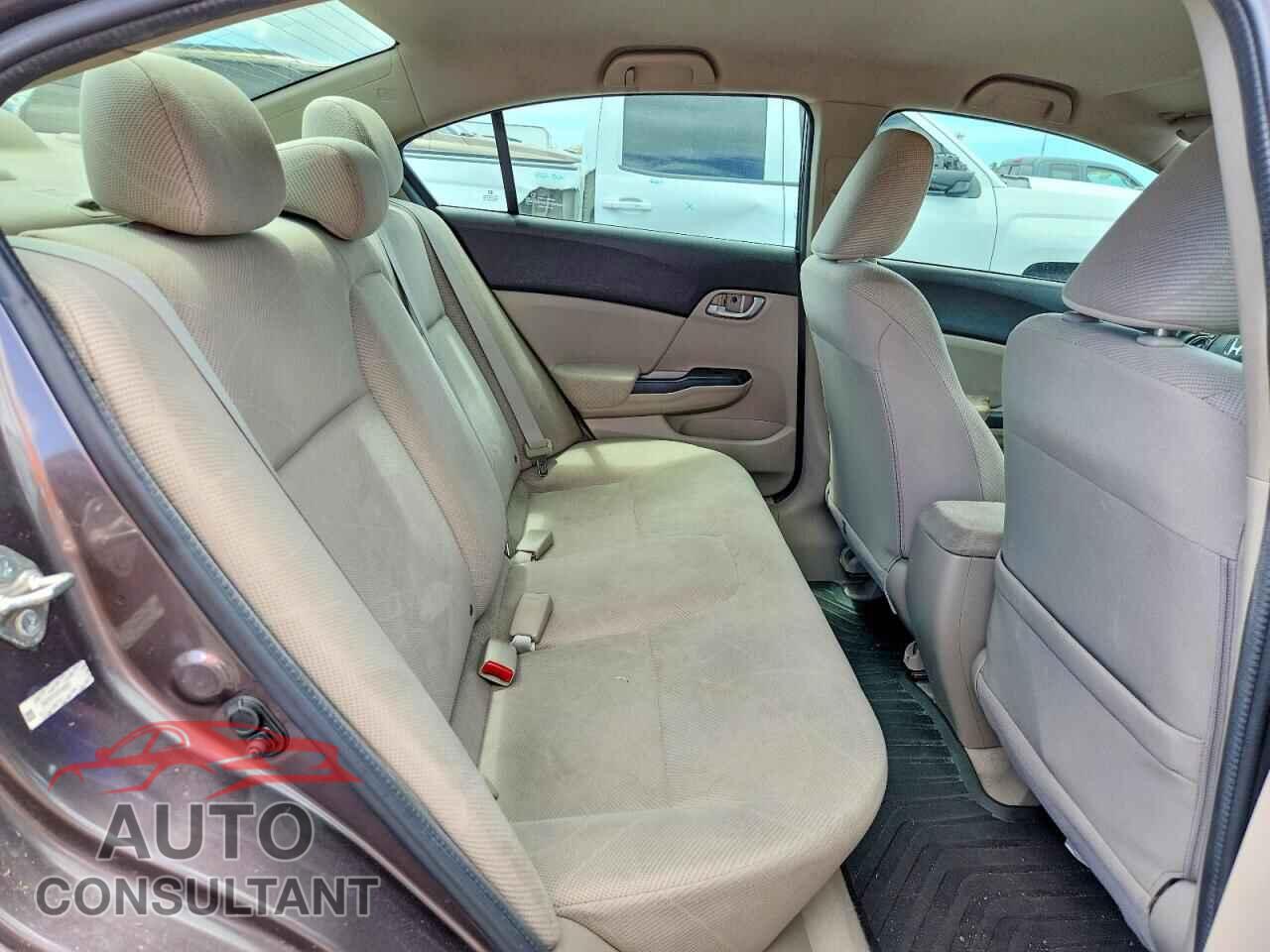 HONDA CIVIC 2012 - 2HGFB2F50CH586851