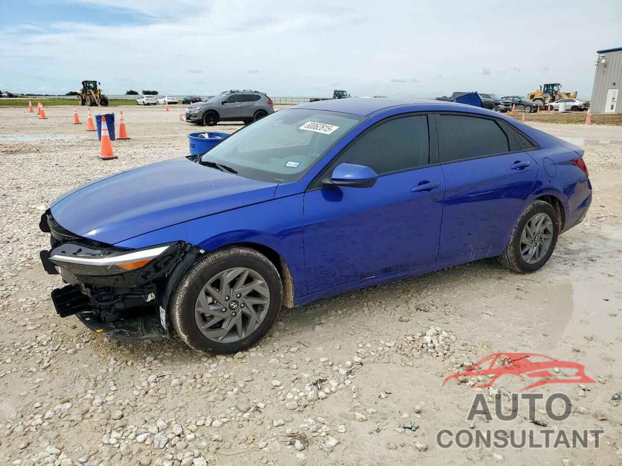 HYUNDAI ELANTRA 2024 - KMHLM4DG1RU847904