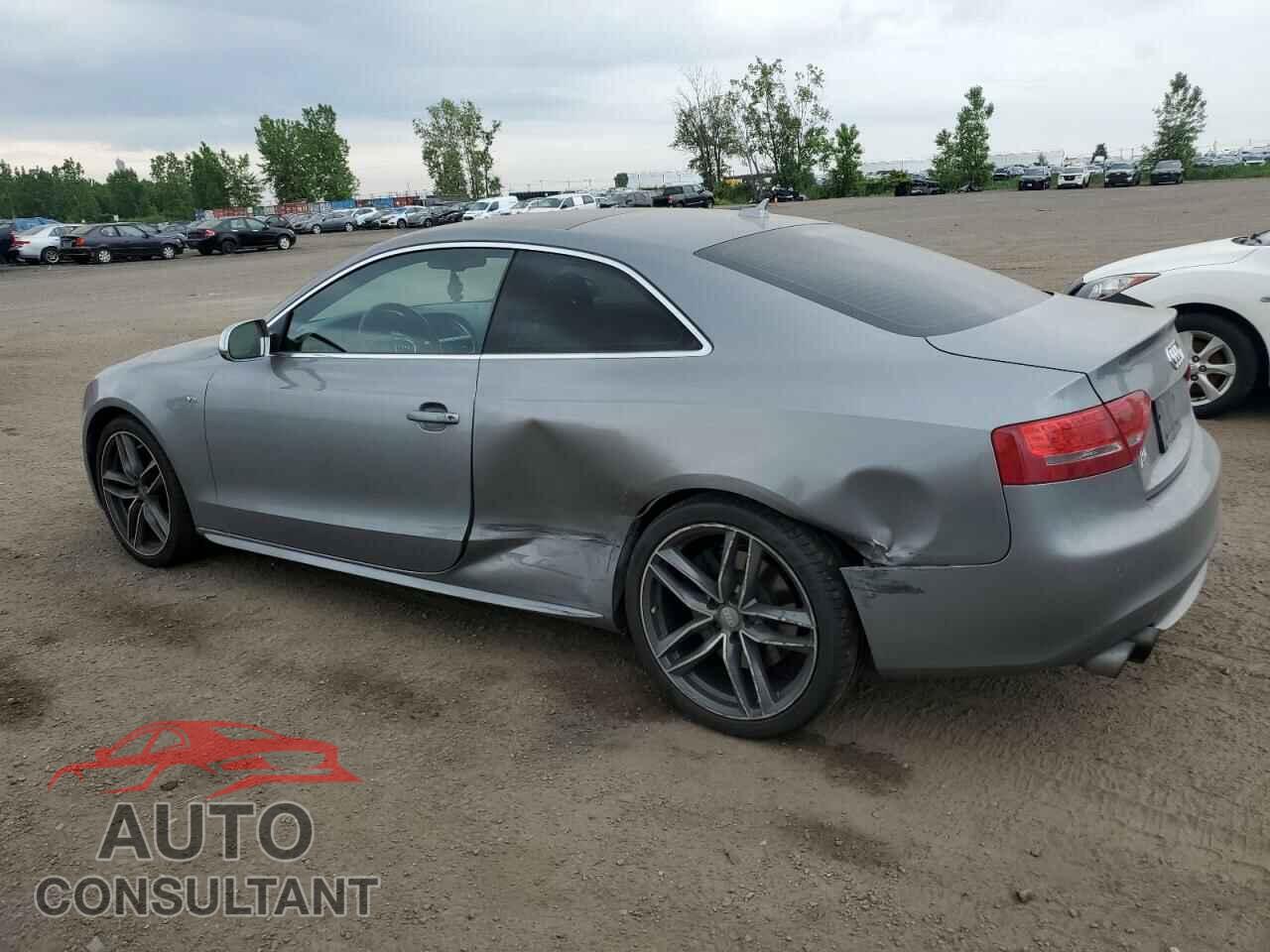 AUDI S5/RS5 2010 - WAUGVBFR9AA024744
