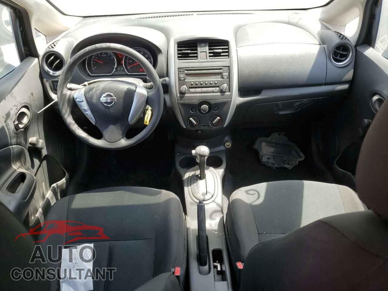 NISSAN VERSA 2017 - 3N1CE2CP3HL368712