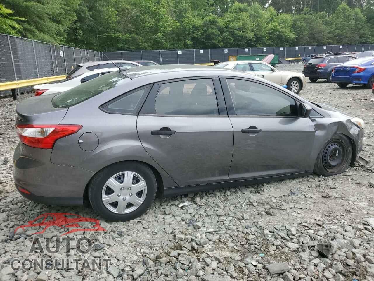 FORD FOCUS 2013 - 1FADP3E25DL260266