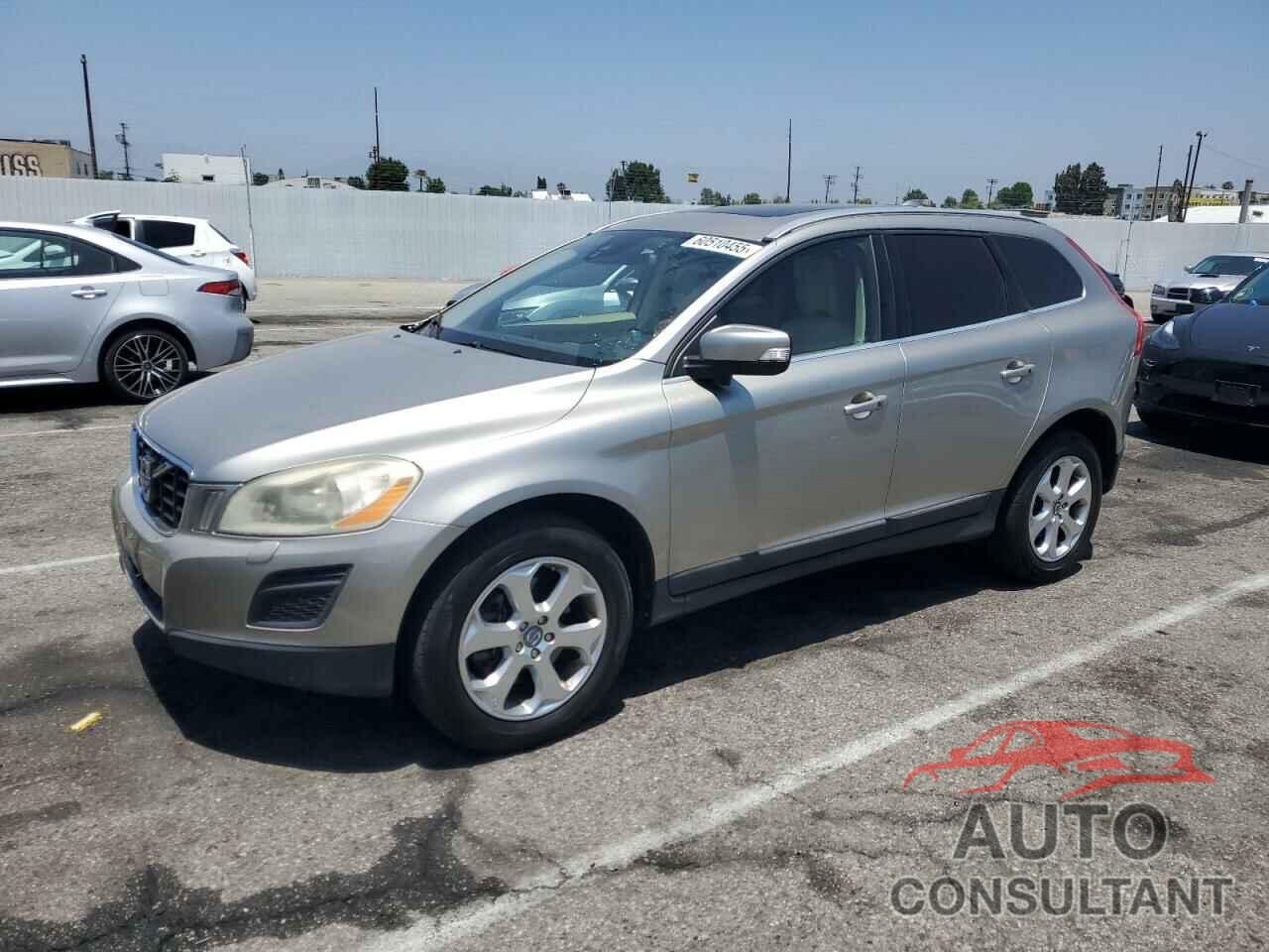VOLVO XC60 2013 - YV4940DL2D2416719