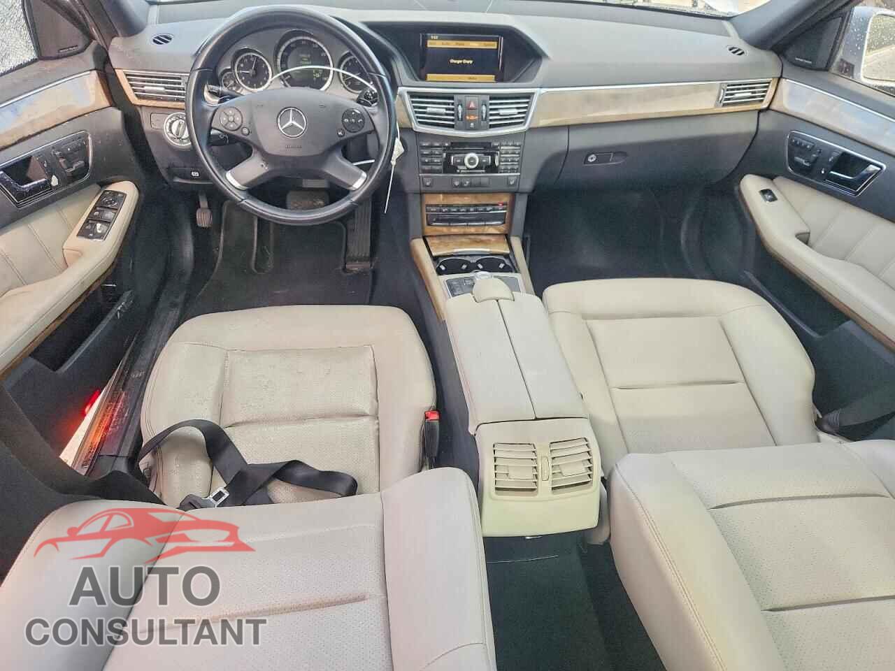 MERCEDES-BENZ E-CLASS 2010 - WDDHF5GB2AA135729