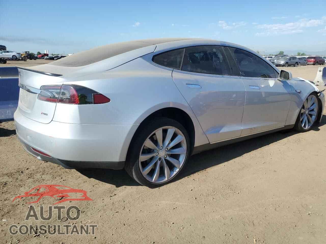 TESLA MODEL S 2013 - 5YJSA1DP6DFP07873