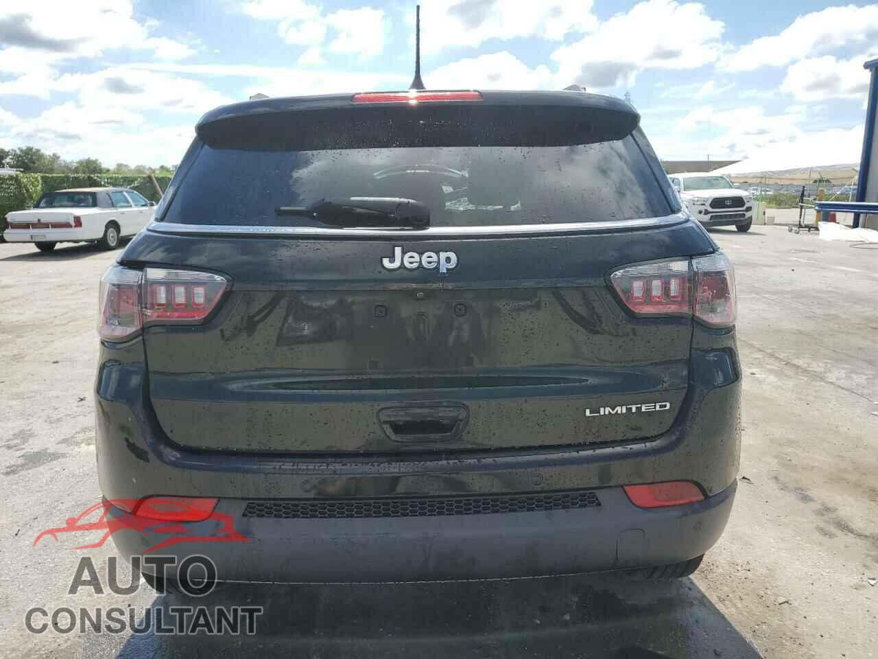 JEEP COMPASS 2018 - 3C4NJCCB4JT145077