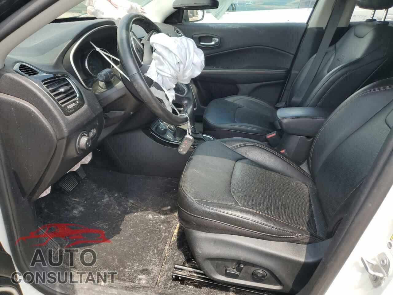 JEEP COMPASS 2020 - 3C4NJDCB2LT149654