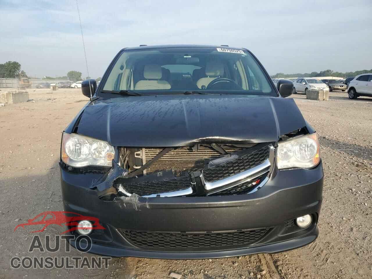 DODGE CARAVAN 2011 - 2D4RN5DG0BR674545