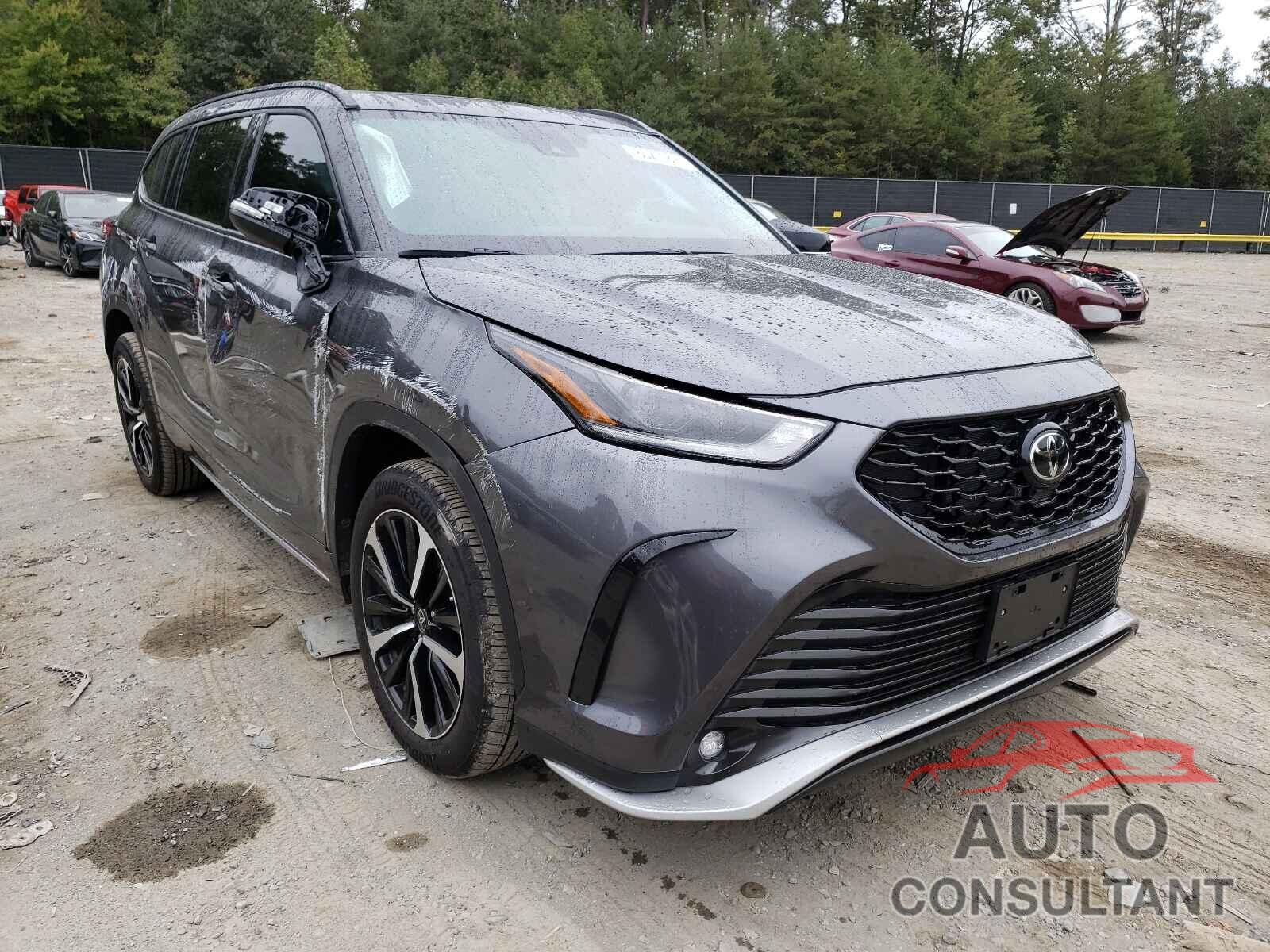 TOYOTA HIGHLANDER 2021 - 5TDJZRBH9MS117158