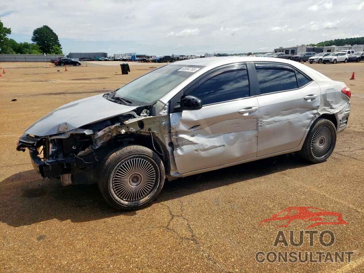 TOYOTA COROLLA 2017 - 5YFBURHE9HP689796