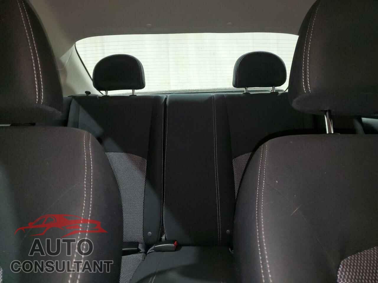 NISSAN VERSA 2019 - 3N1CN7AP3KL817930