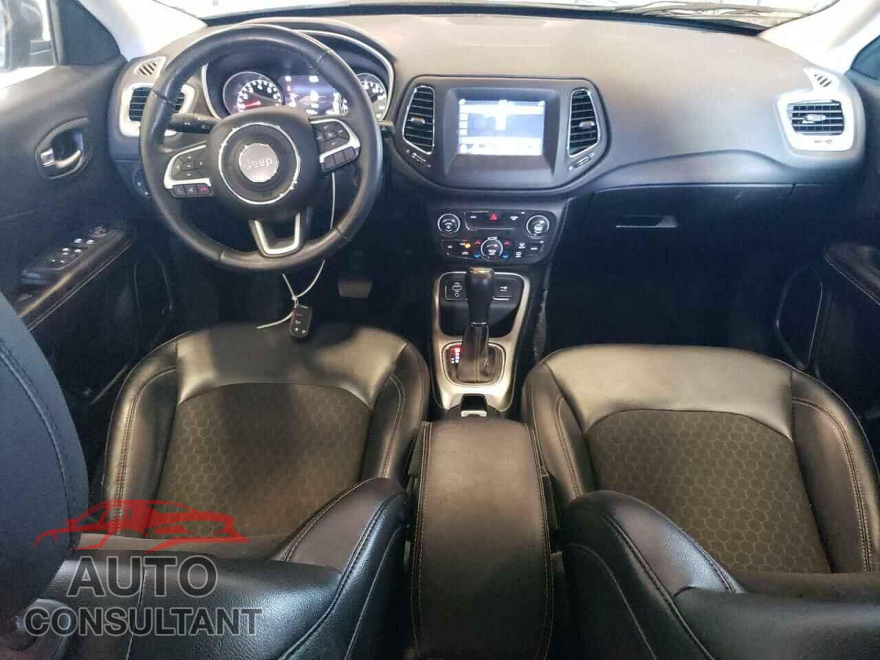 JEEP COMPASS 2017 - 3C4NJCBB2HT672448