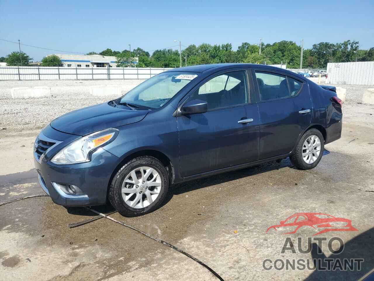 NISSAN VERSA 2017 - 3N1CN7AP9HL885996