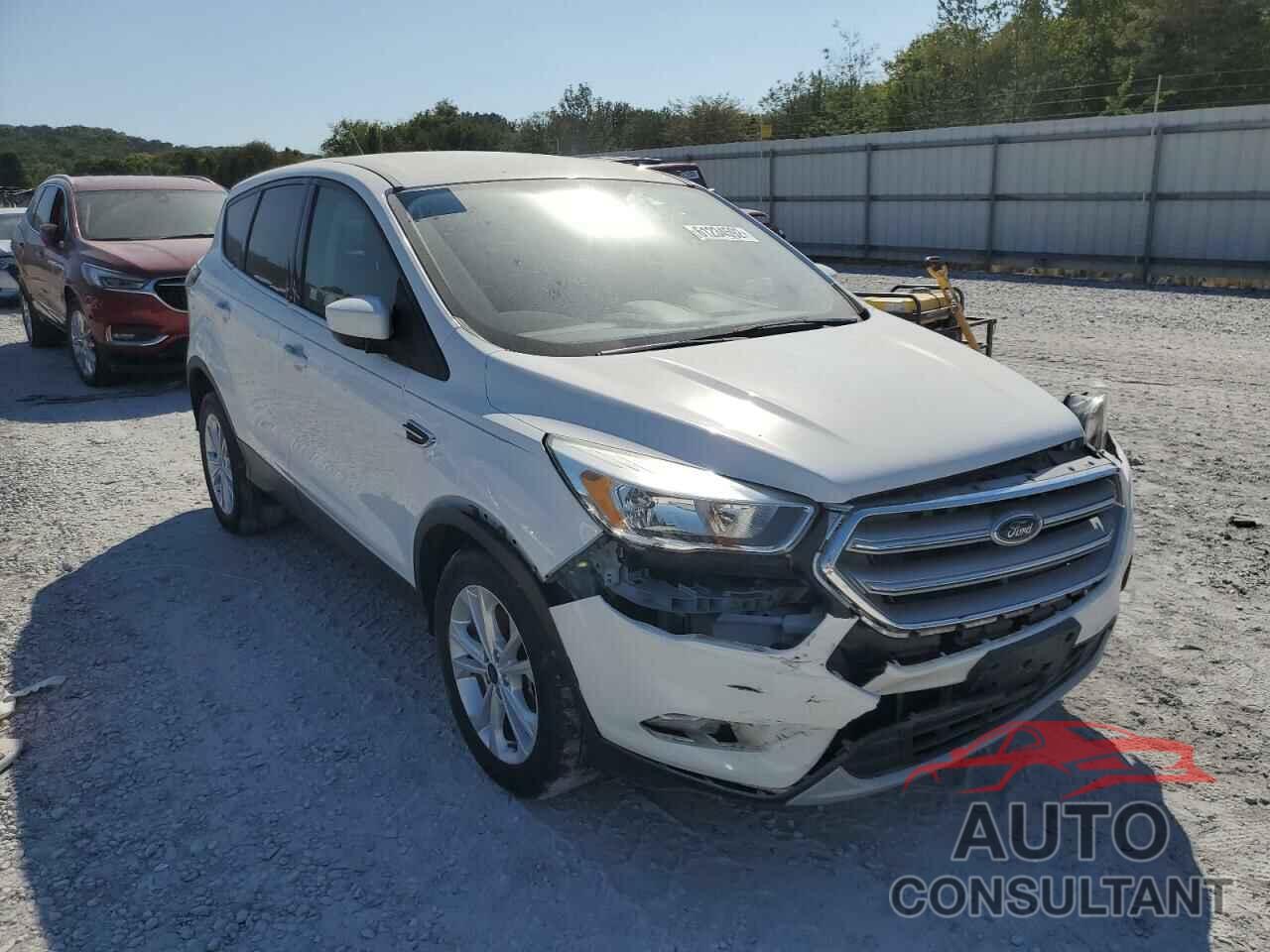 FORD ESCAPE 2017 - 1FMCU9GDXHUA52007