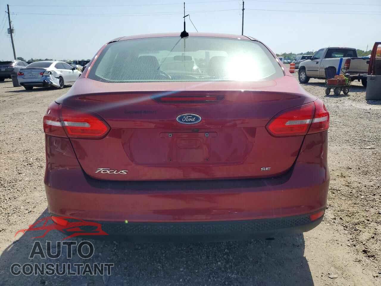 FORD FOCUS 2017 - 1FADP3F22HL327247