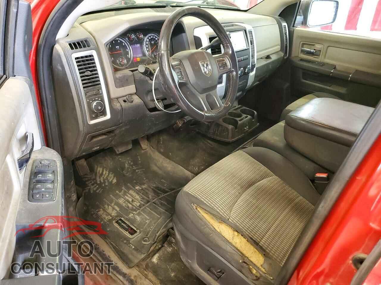 DODGE RAM 1500 2012 - 1C6RD7LT5CS345812