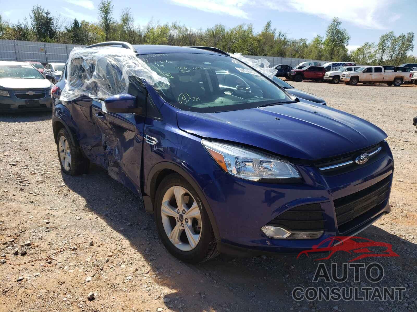 FORD ESCAPE 2016 - 1FMCU0GX0GUC23917