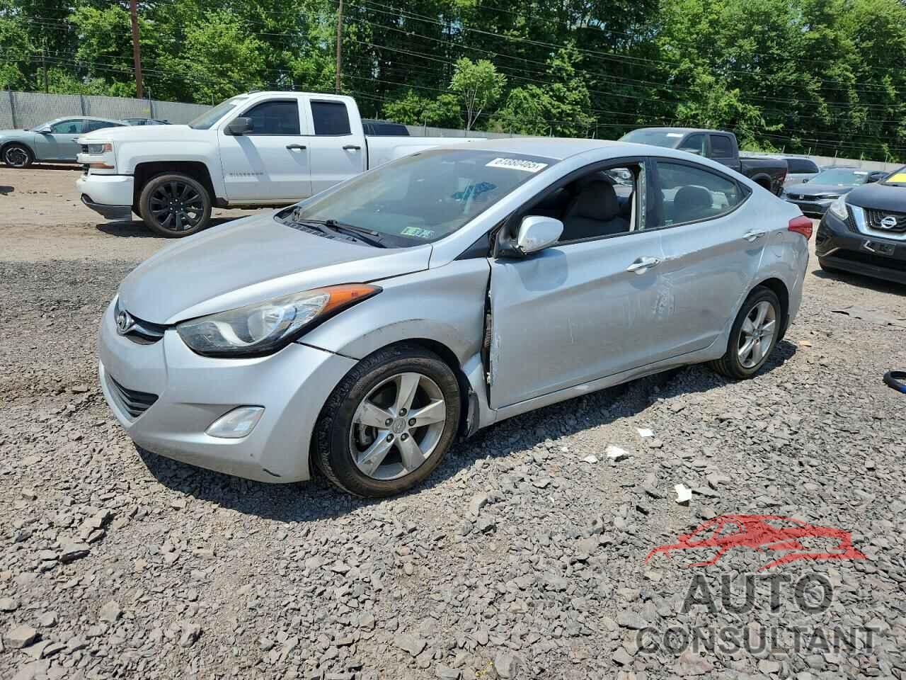 HYUNDAI ELANTRA 2013 - 5NPDH4AE0DH289997