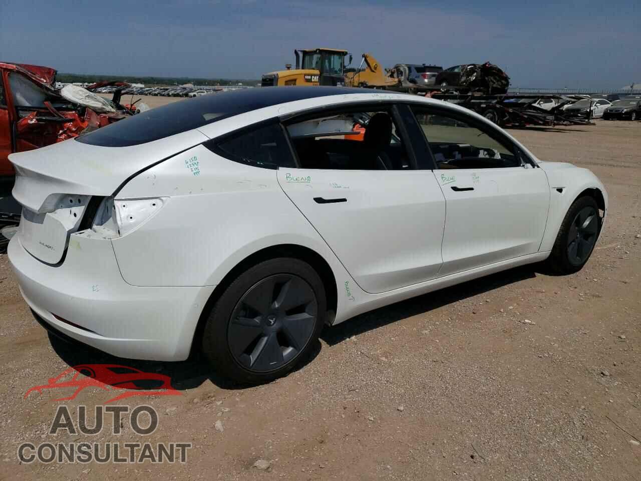 TESLA MODEL 3 2022 - 5YJ3E1EB3NF268161