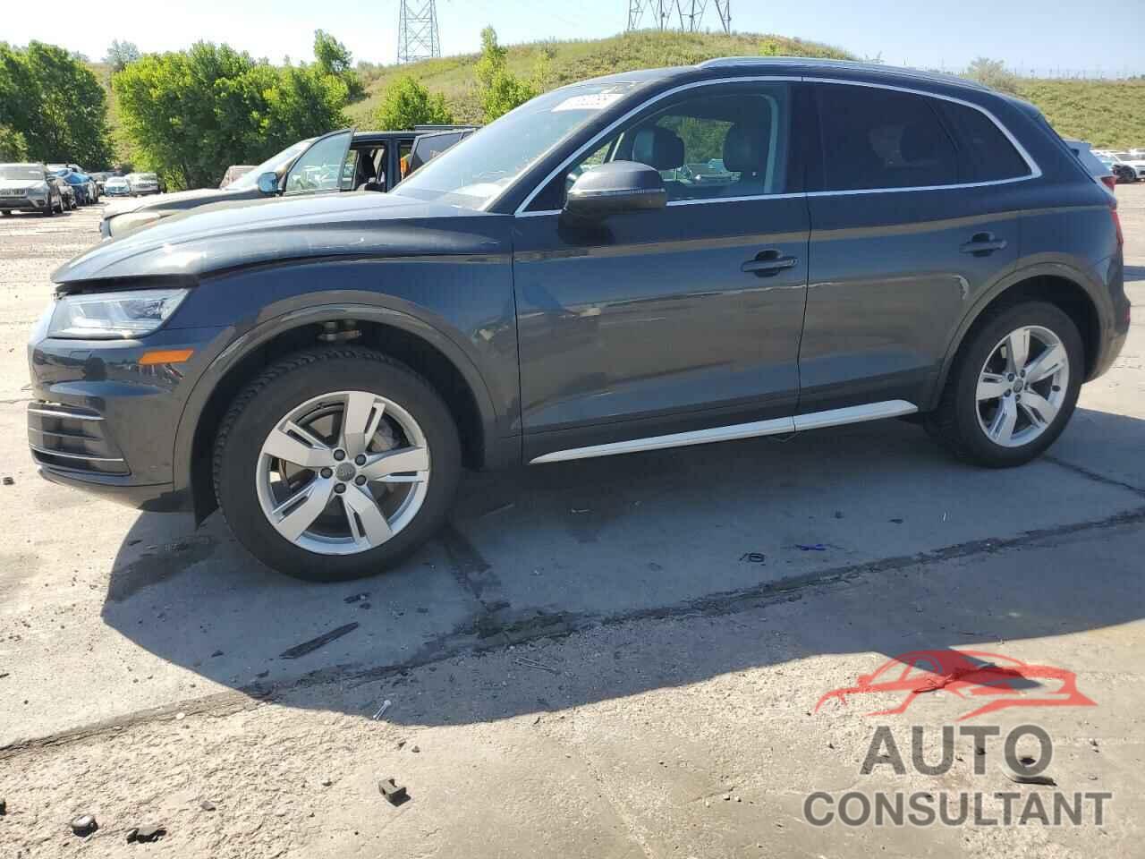 AUDI Q5 2018 - WA1BNAFY6J2080059