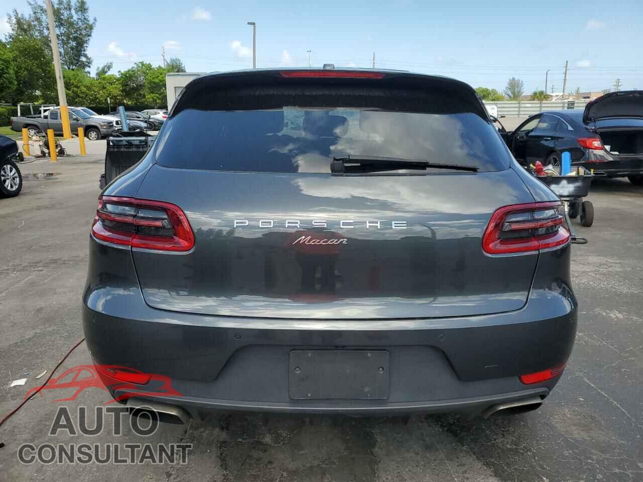 PORSCHE MACAN 2017 - WP1AA2A55HLB09277