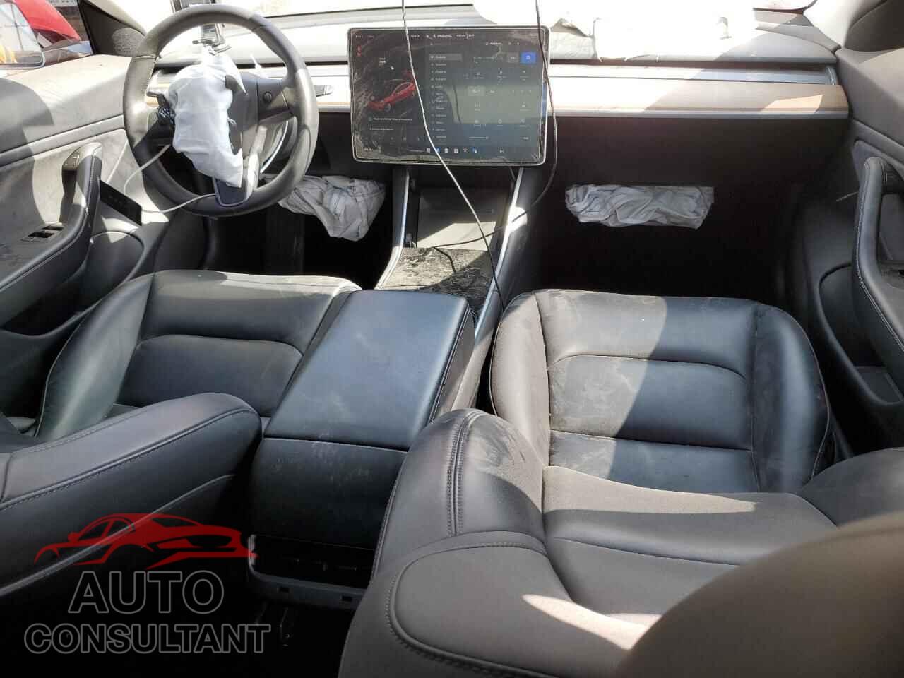 TESLA MODEL 3 2019 - 5YJ3E1EB7KF521638