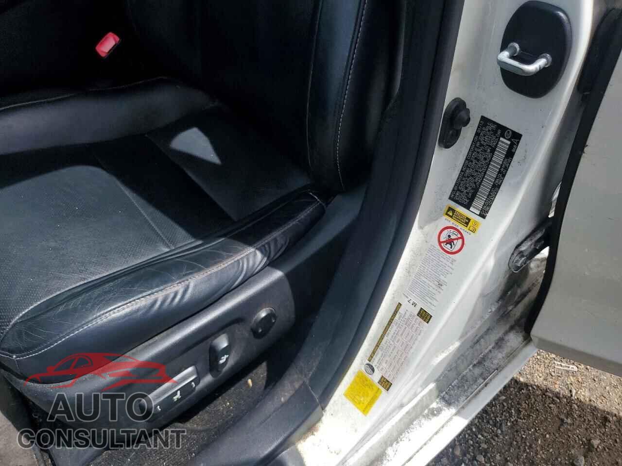 LEXUS CT 200 2013 - JTHKD5BH3D2139285